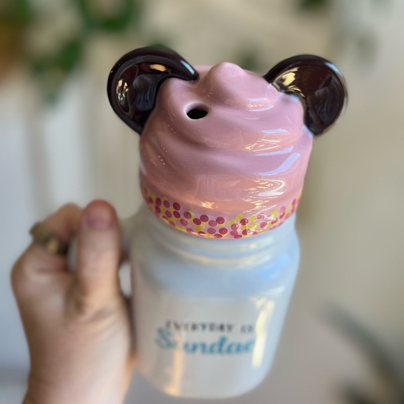 Disney Beaches & Cream Soda Shop Mug with Minnie Ears Lid – Everyday is Sundae - Picture 3 of 7